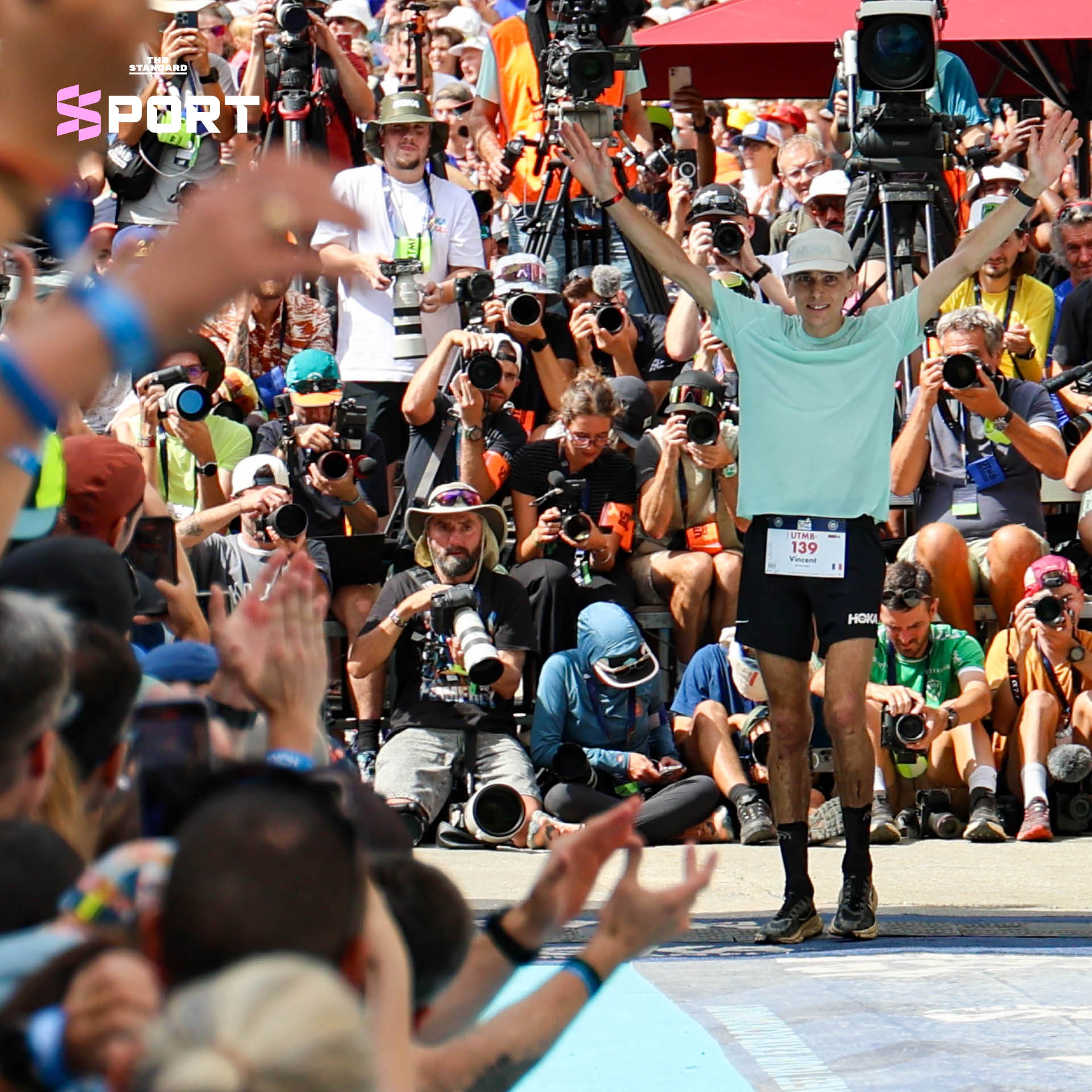 ภาพ Vincent Bouillard นักวิ่งเทรลและวิศวกรฝ่ายนวัตกรรมของ HOKA 9