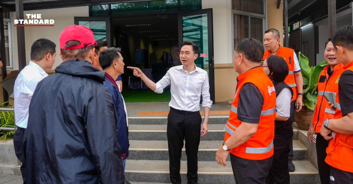ศ.ดร.ยศชนัน วงศ์สวัสดิ์ รองนายกรัฐมนตรี แถลงข่าวสถานการณ์น้ำท่วมจังหวัดน่าน