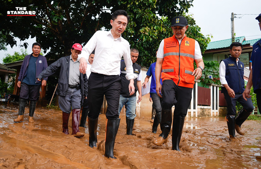 ศ.ดร.ยศชนัน วงศ์สวัสดิ์ รองนายกรัฐมนตรี ลงพื้นที่จังหวัดน่าน ตรวจเยี่ยมและให้กำลังใจผู้ประสบภัยน้ำท่วม 1