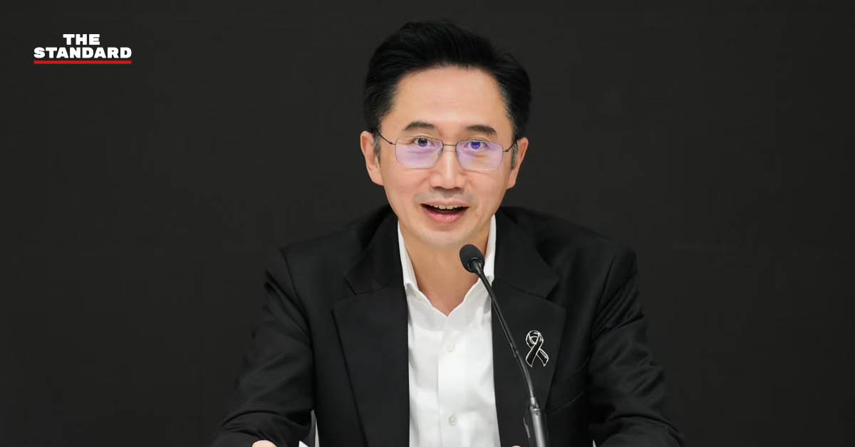 ศ.ดร.ยศชนัน วงศ์สวัสดิ์ รองนายกรัฐมนตรี ให้สัมภาษณ์สื่อมวลชนที่ทำเนียบรัฐบาล