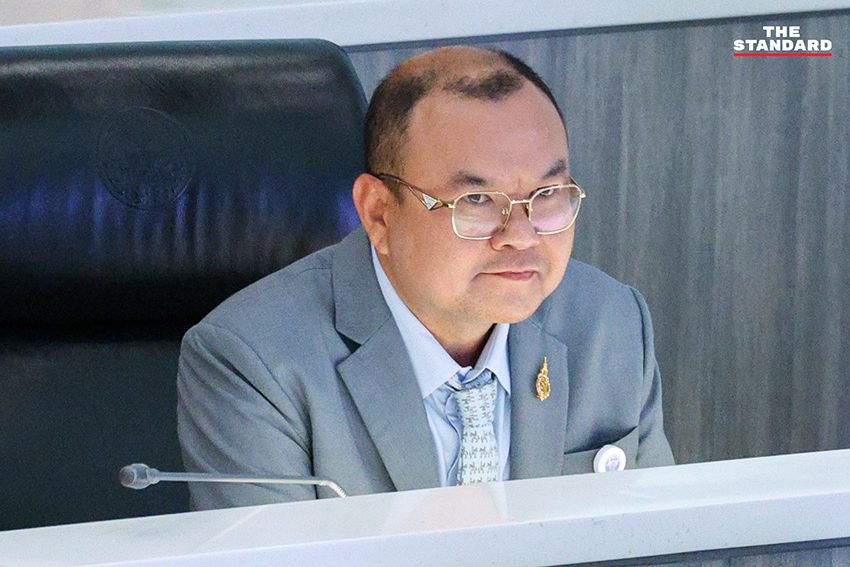 ภาพ สว. เข้าร่วมประชุมวุฒิสภา หลังถูก กกต. สั่งฟ้องคดีฮั้ว 3