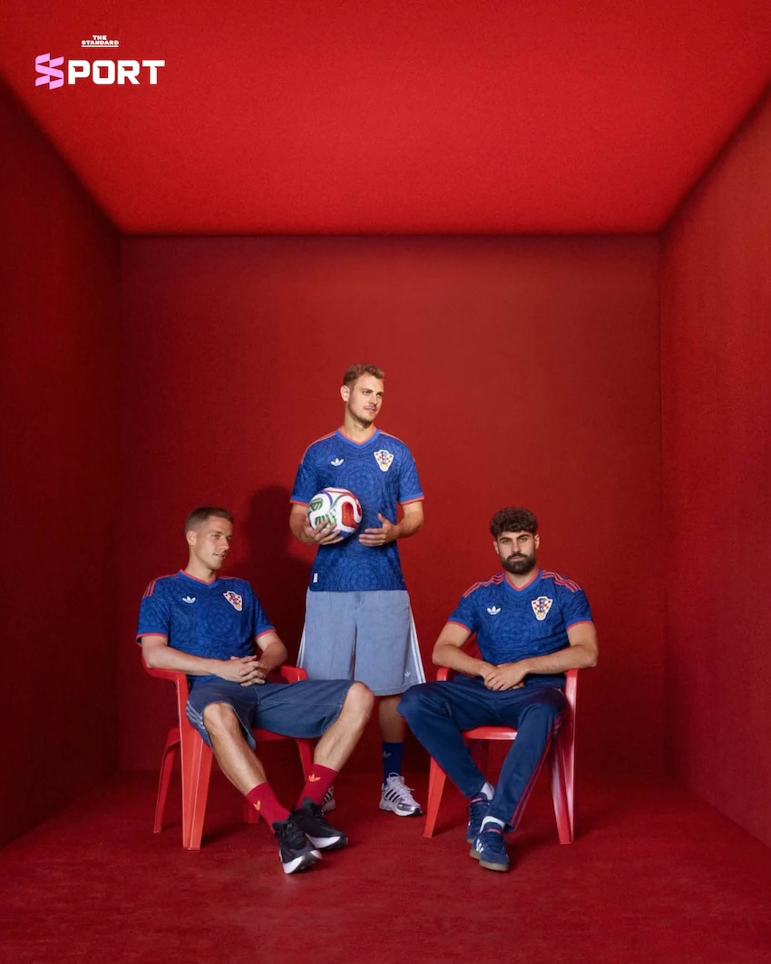 ภาพชุดแข่งทีมชาติโครเอเชียใหม่จาก adidas ที่มีลวดลายอักษรโบราณและงานลูกไม้ 5