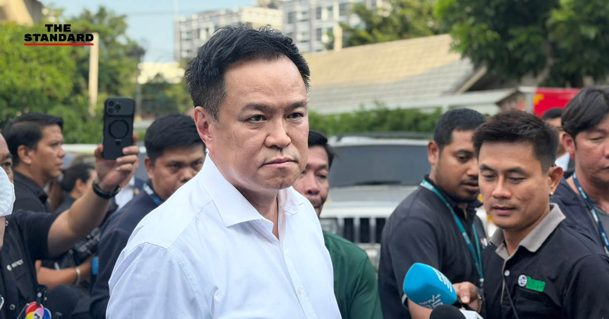 อนุทิน ชาญวีรกูล นายกรัฐมนตรีและรัฐมนตรีว่าการกระทรวงมหาดไทย