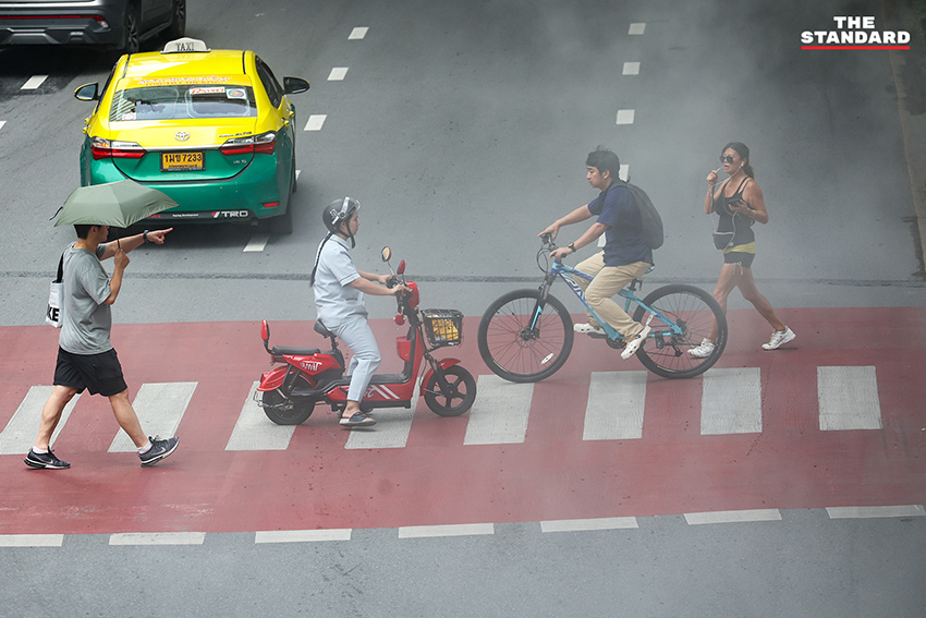 ผู้ว่าฯ ชัชชาติ สิทธิพันธุ์ และประชาชนร่วมกิจกรรม Bangkok Car Free 2026 เดินทางด้วยระบบขนส่งสาธารณะ 10