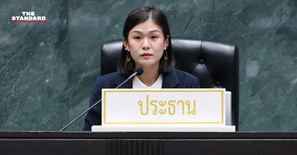 ภาพการประชุมสภากรุงเทพมหานคร