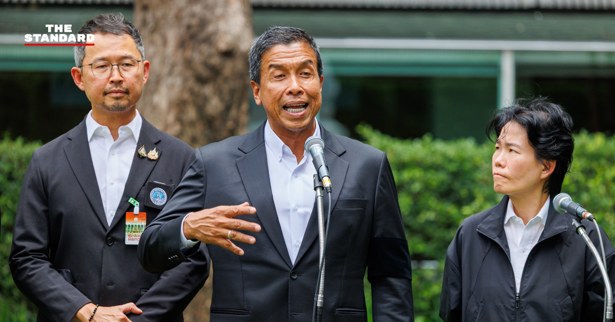 ภาพการแถลงข่าวร่วมกันของกรุงเทพมหานคร การไฟฟ้านครหลวง การประปานครหลวง และกรมธุรกิจพลังงาน