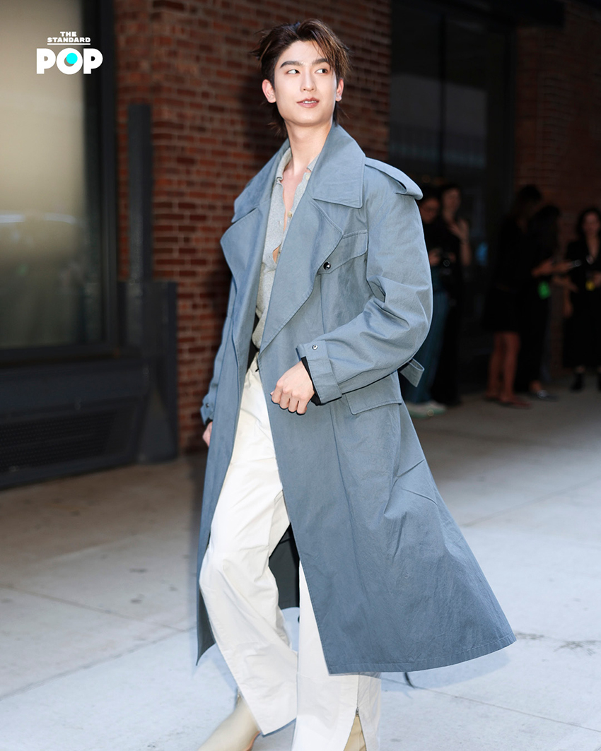 ภาพบรรยากาศแฟชั่นโชว์ CALVIN KLEIN COLLECTION Spring 2027 ณ Terminal Warehouse นิวยอร์ก 8