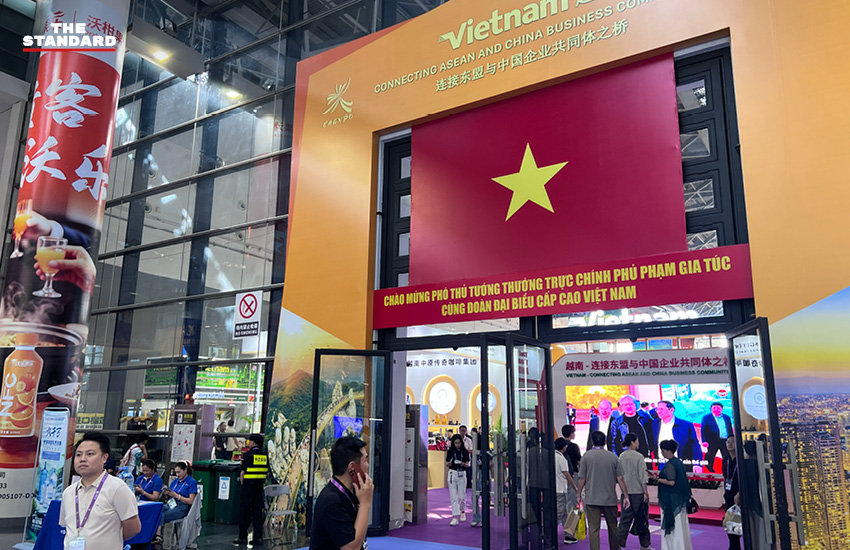 บรรยากาศงาน China-ASEAN Expo ที่หนานหนิง ผู้คนเดินชมบูธสินค้าไทยอย่างคึกคัก 23