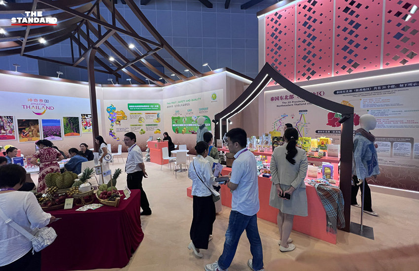 บรรยากาศงาน China-ASEAN Expo ที่หนานหนิง ผู้คนเดินชมบูธสินค้าไทยอย่างคึกคัก 26