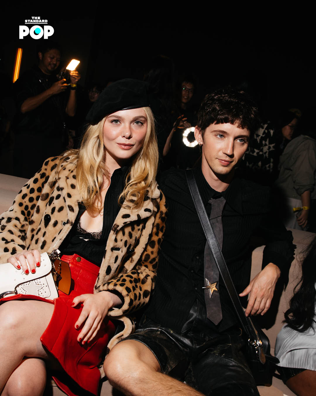 นางแบบสวมชุดจากคอลเล็กชัน Coach Spring 2027 บนรันเวย์ 2