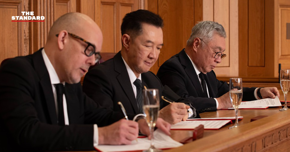 ภาพพิธีลงนามต่ออายุความร่วมมือด้านกฎหมายระหว่าง Cornell Law School, เนติบัณฑิตยสภา และ TIJ