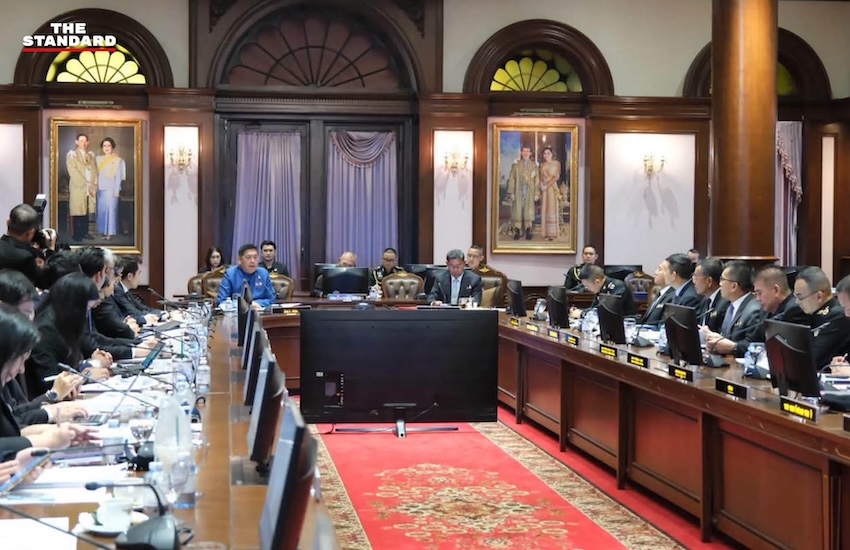 ภาพการประชุมหารือระหว่างกระทรวงกลาโหมและกระทรวงการพัฒนาสังคมและความมั่นคงของมนุษย์ เพื่อขับเคลื่อนโครงการบ้านมั่นคงชายแดน 1