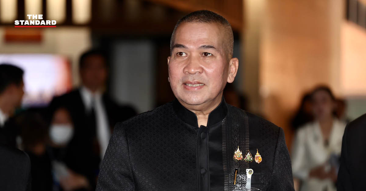 พล.ต.ท. รุทธพล เนาวรัตน์ รัฐมนตรีว่าการกระทรวงยุติธรรม แถลงข่าวความคืบหน้าคดี Forex-3D