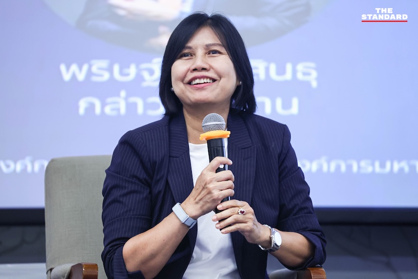 ภาพวงเสวนา ‘จับตาบทบาทองค์กรอิสระ ต่อวิกฤตการเมืองไทย’ ที่อาคารรัฐสภา 4