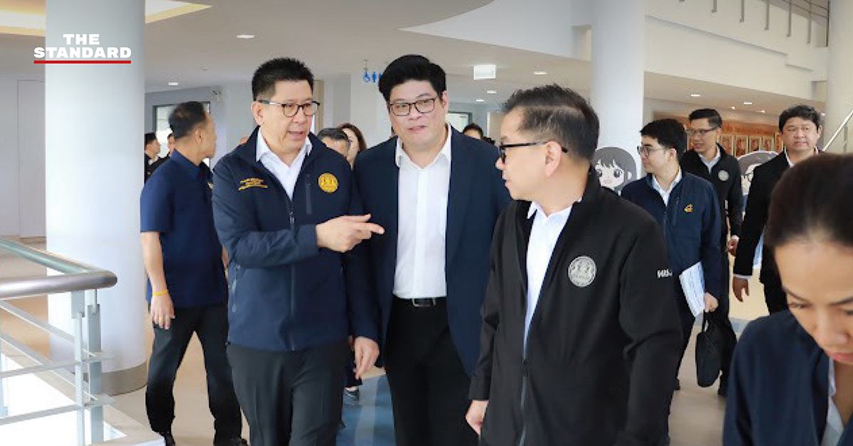 เอกนิติ นิติทัณฑ์ประภาศ รองนายกรัฐมนตรีและรัฐมนตรีว่าการกระทรวงการคลัง เยี่ยมชมสถาบัน SIMTEC