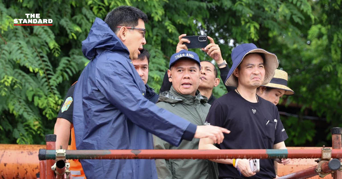 เอกนิติ วราวุธ และภราดร ลงพื้นที่ตรวจสถานการณ์น้ำท่วมที่จังหวัดพระนครศรีอยุธยา