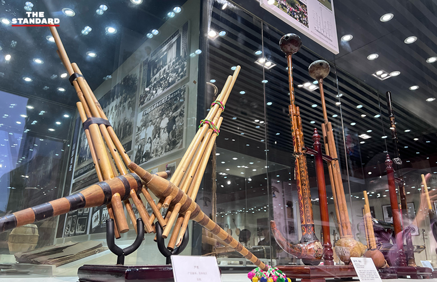ภาพการแสดงดนตรีพื้นเมืองของชนเผ่าจ้วงในงานแลกเปลี่ยนวัฒนธรรมที่กว่างซีจ้วง 7