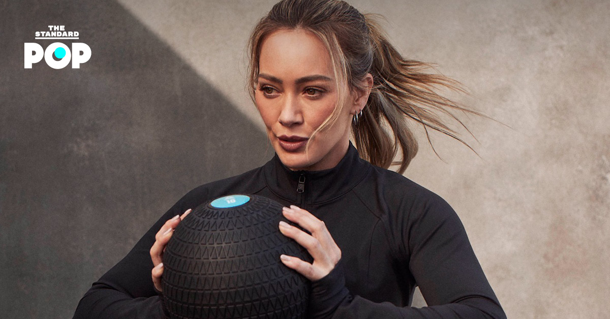 Hilary Duff ในชุดออกกำลังกายของ Reebok จากแคมเปญ ‘Unfiltered & Unstoppable’