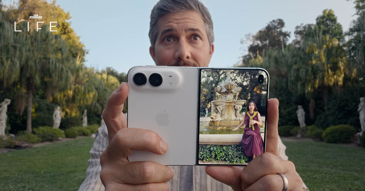 ภาพ iPhone Duo สมาร์ทโฟนจอพับของ Apple แสดงการใช้งาน 19