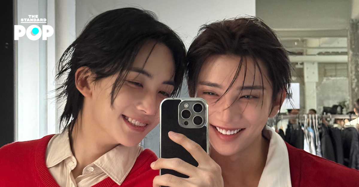 ภาพโปรโมตของ JEONGHAN และ JOSHUA วง SEVENTEEN สำหรับมินิอัลบั้ม DREAMSCAPE