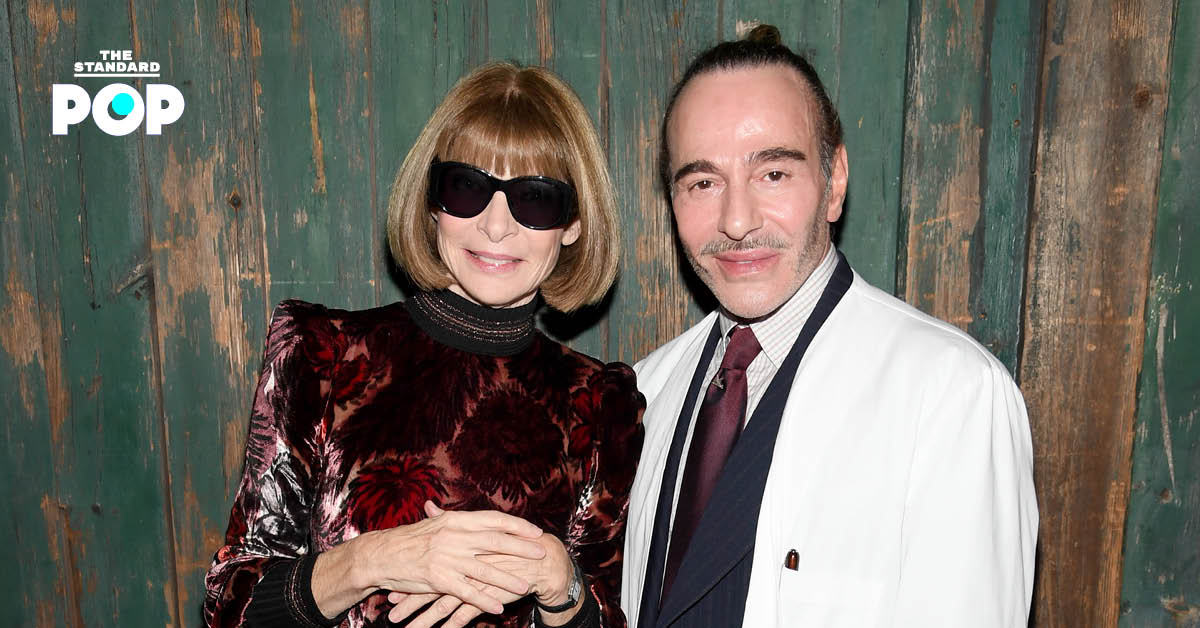 Anna Wintour และ John Galliano ในงานแฟชั่น