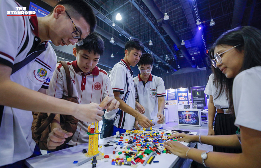 บรรยากาศงาน KMITL EXPO 2026 ที่มีการจัดกิจกรรมจับคู่ธุรกิจและเสวนา 4