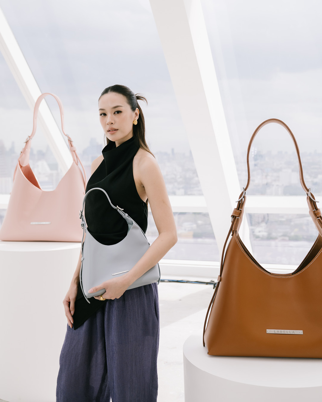 ณิชา ณัฏฐณิชา พรีเซนเตอร์ Labella ถือกระเป๋า SOLEIL Collection 7