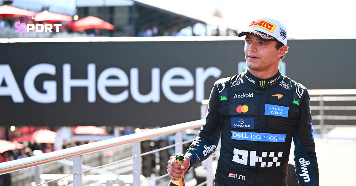 แลนโด นอร์ริส นักแข่ง F1 จากทีมแมคลาเรน กำลังขับรถแข่งในสนามสแปนิช กรังด์ปรีซ์