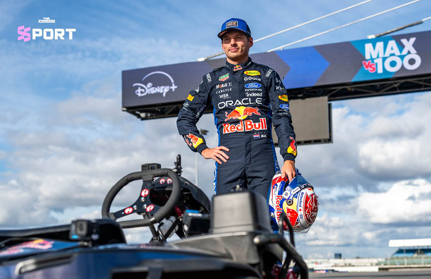 แม็กซ์ เวอร์สแตพเพน นักขับ F1 กำลังขับโกคาร์ตในการแข่งขัน Max vs 100 1