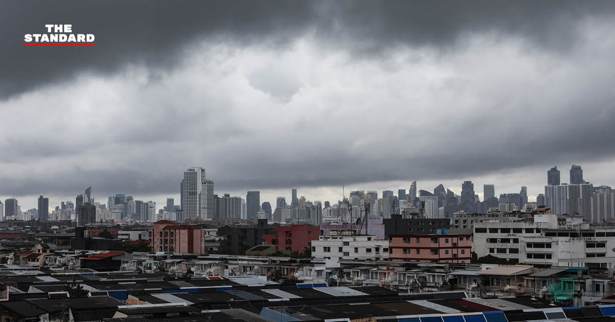 ภาพประกอบแสดงสภาพอากาศฝนตกหนัก