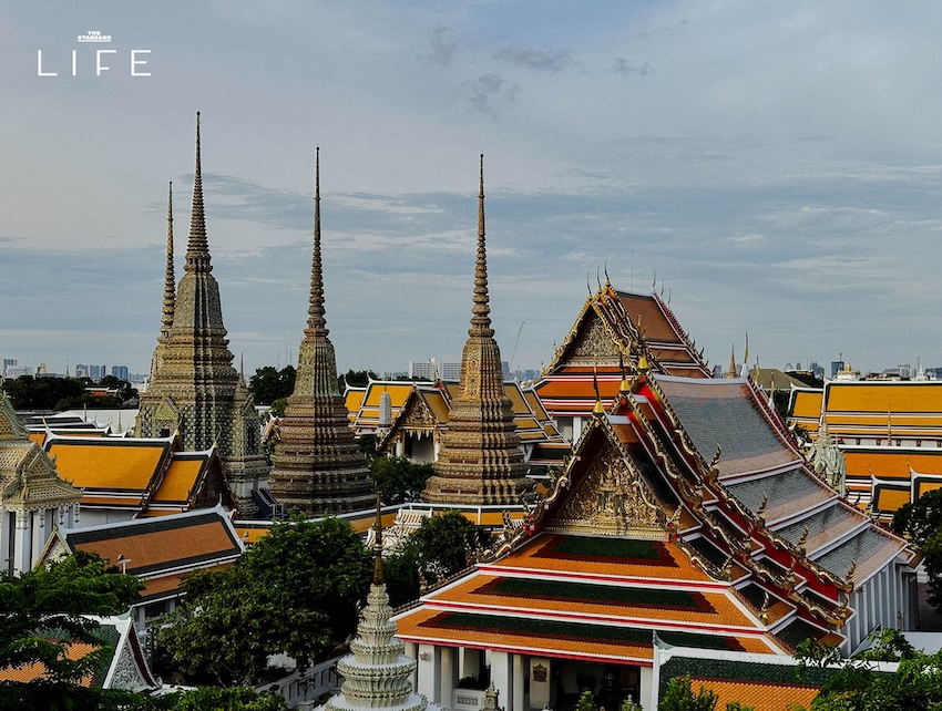 ภาพบรรยากาศร้าน Mitr Street ย่านท่าเตียน มองเห็นวิววัดโพธิ์ 4