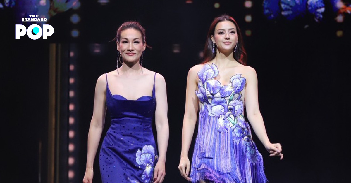 ภาพโปรโมตละครเวที เมืองมารยา เดอะมิวสิคัล ที่มีนักแสดงนำ แพท สุธาสินี, อแมนด้า ออบดัม และ เจมส์ มาร์