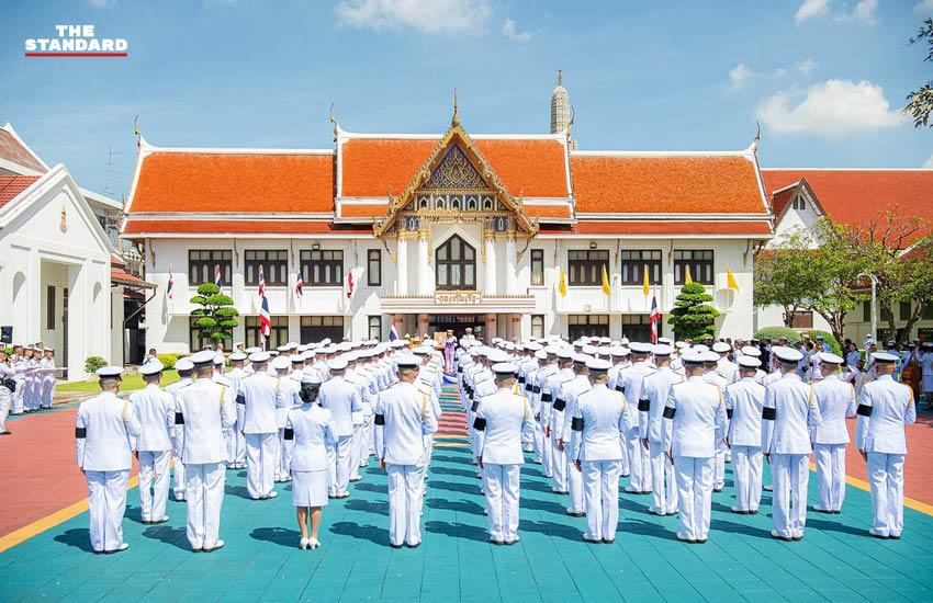 พล.ร.อ. นเรศ วงศ์ตระกูล ผู้บัญชาการทหารเรือคนใหม่ ในพิธีรับมอบหน้าที่ 4