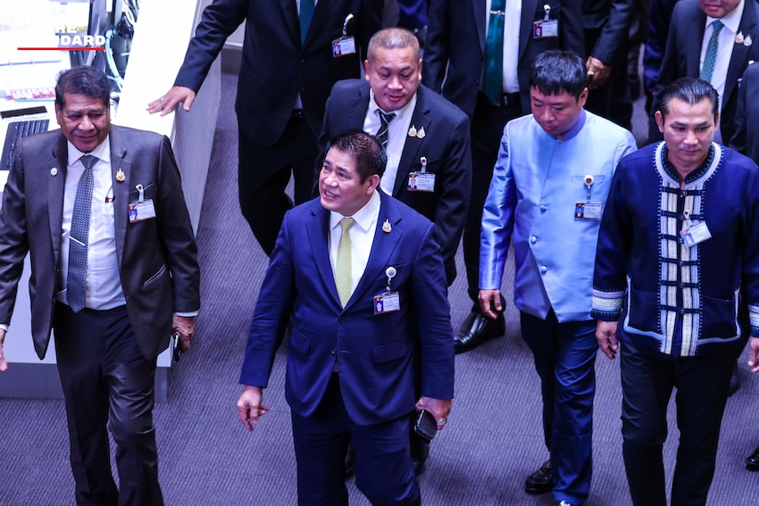 ภาพบรรยากาศการประชุมสภาผู้แทนราษฎรพิจารณาร่าง พ.ร.บ. งบประมาณฯ ปี 70 วาระ 2 4