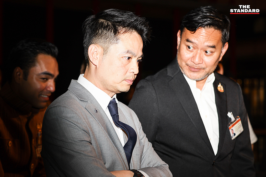 พิพัฒน์ รัชกิจประการ รองนายกรัฐมนตรี เป็นประธานการประชุมคณะรัฐมนตรี 5