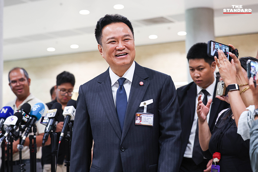 นายกรัฐมนตรี อนุทิน ชาญวีรกูล ขณะเข้าร่วมประชุมสภาฯ พิจารณางบประมาณปี 2570 1