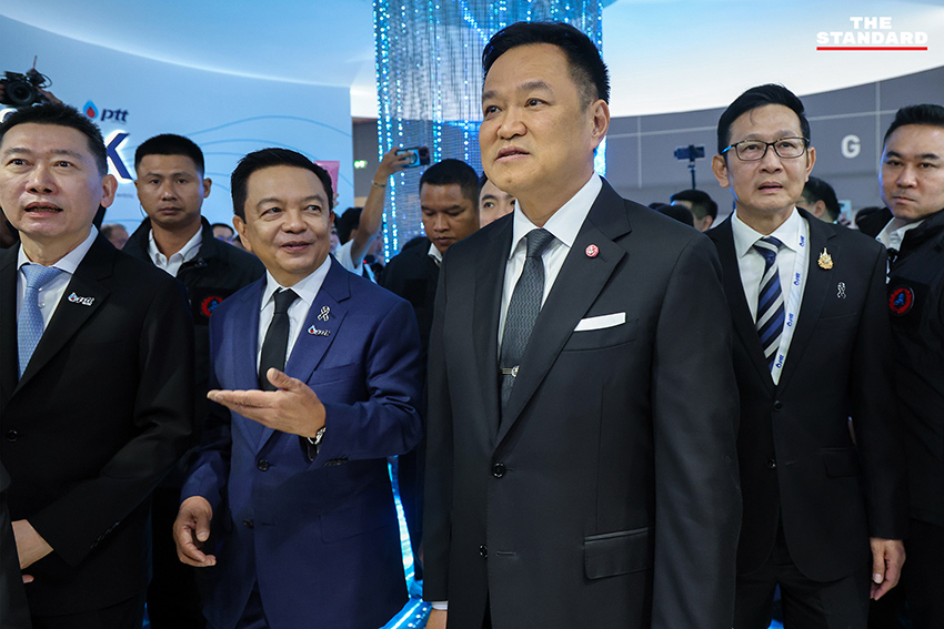 ภาพนายกรัฐมนตรีกล่าวปาฐกถาบนเวทีงาน Gastech 2026 3
