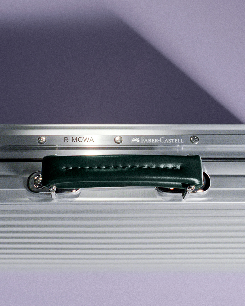 เคส RIMOWA x Faber-Castell Artist Case สีเงิน พร้อมชุดอุปกรณ์วาดภาพภายใน 6