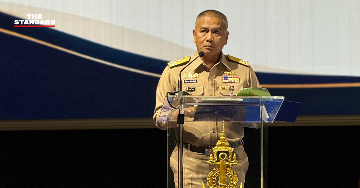 พล.ร.อ. ไพโรจน์ เฟื่องจันทร์ ผู้บัญชาการทหารเรือ แถลงข่าวโครงการจัดหาเรือฟริเกต