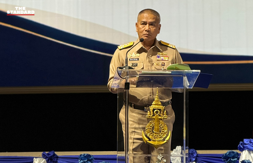 พล.ร.อ. ไพโรจน์ เฟื่องจันทร์ ผู้บัญชาการทหารเรือ แถลงข่าวโครงการจัดหาเรือฟริเกต 1