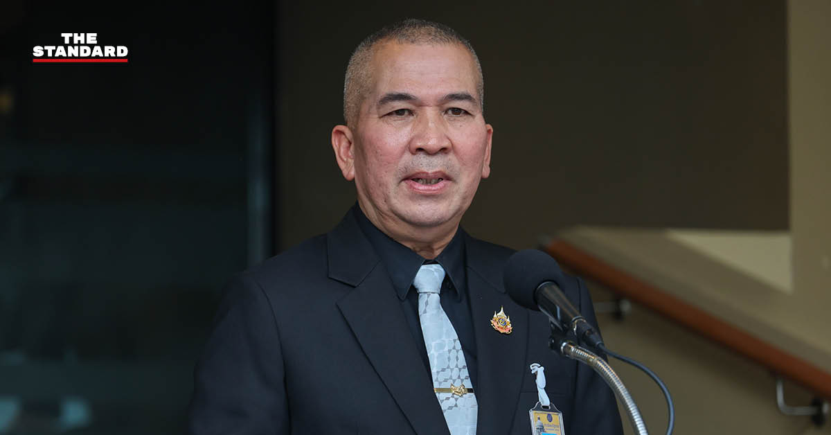 พล.ต.ท. รุทธพล เนาวรัตน์ รัฐมนตรีว่าการกระทรวงยุติธรรม แถลงข่าว