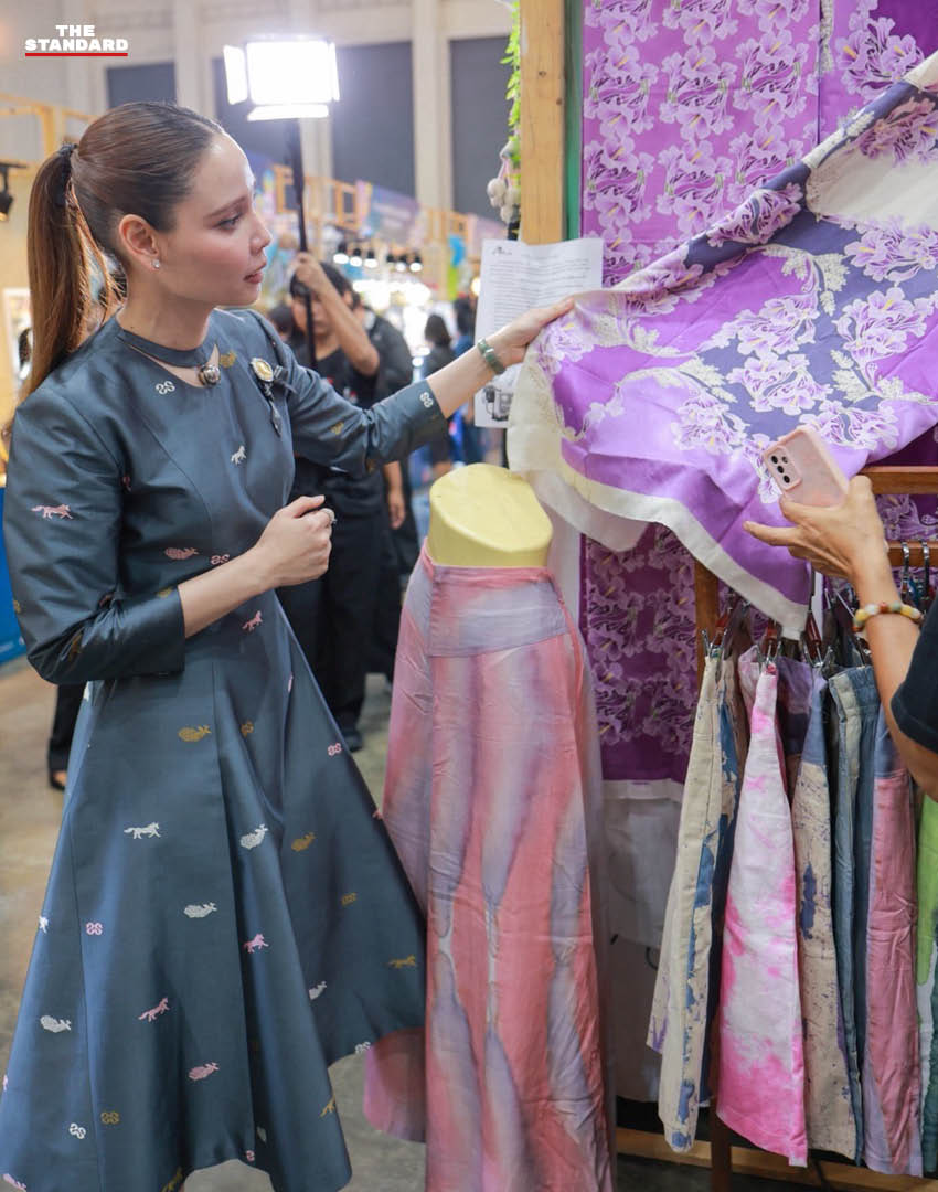 ซาบีดา ไทยเศรษฐ์ รัฐมนตรีว่าการกระทรวงวัฒนธรรม เป็นประธานเปิดงานมหกรรมวัฒนธรรม ‘สี • สรรค์ • ไทย’ 7