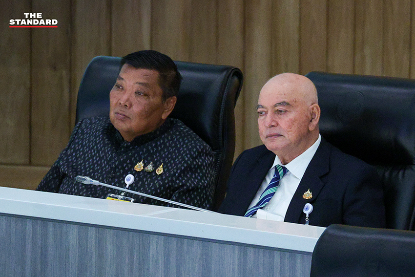บรรยากาศการประชุมวุฒิสภา โดยมีพล.อ. เกรียงไกร ศรีรักษ์ ทำหน้าที่ประธานในที่ประชุม 16