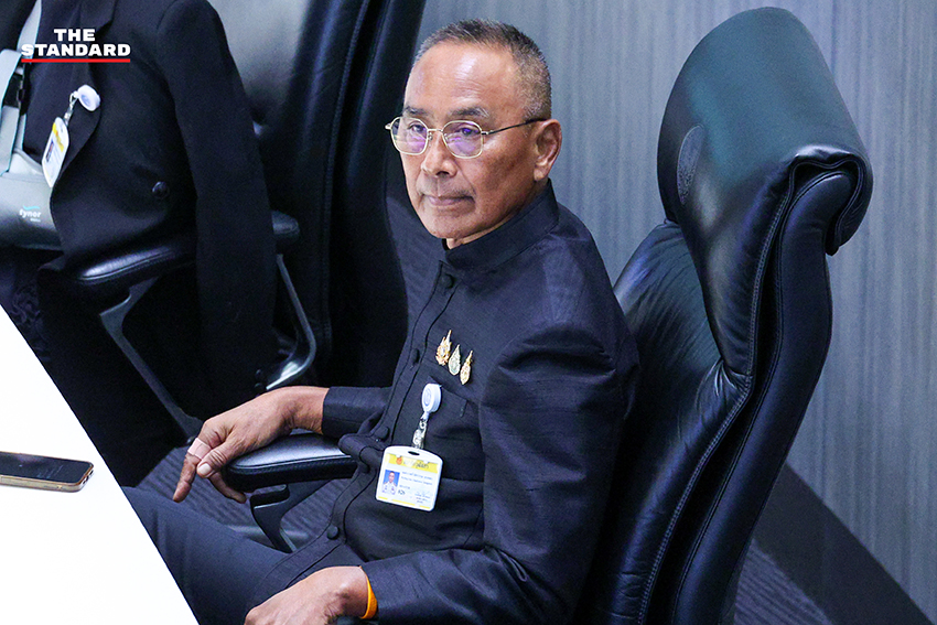 บรรยากาศการประชุมวุฒิสภา โดยมีพล.อ. เกรียงไกร ศรีรักษ์ ทำหน้าที่ประธานในที่ประชุม 6
