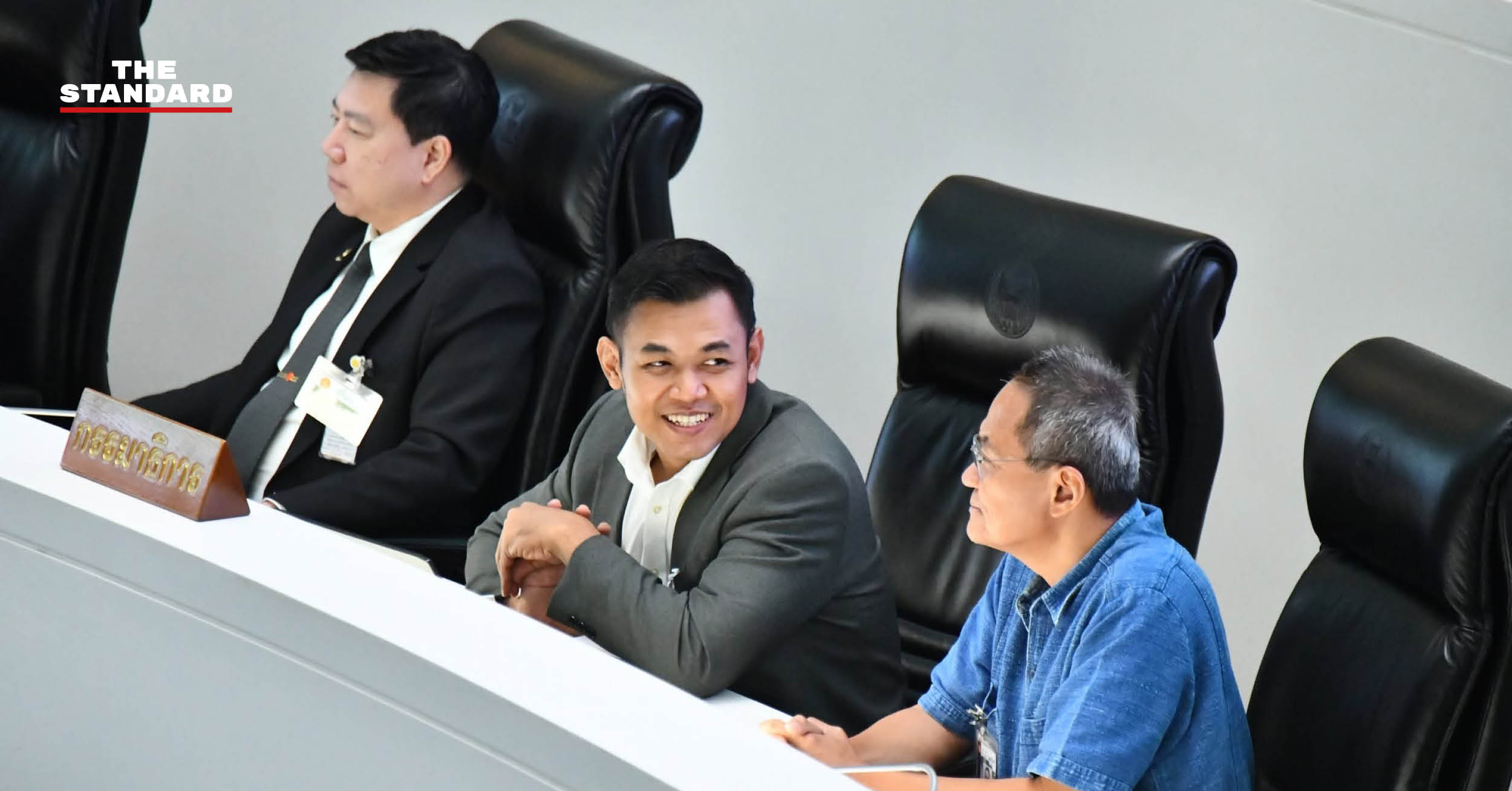 ภาพการประชุมวุฒิสภาเพื่อพิจารณารายงานการศึกษาและข้อเสนอแนะเกี่ยวกับการปฏิรูป กกต.
