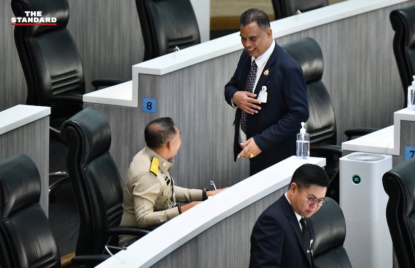 ภาพการประชุมวุฒิสภาเพื่อพิจารณารายงานการศึกษาและข้อเสนอแนะเกี่ยวกับการปฏิรูป กกต. 6