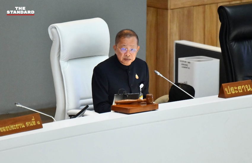 ภาพการประชุมวุฒิสภาเพื่อพิจารณารายงานการศึกษาและข้อเสนอแนะเกี่ยวกับการปฏิรูป กกต. 7