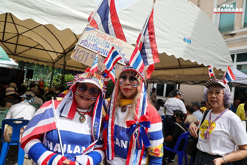 สนธิ ลิ้มทองกุล แถลงข่าวเปิดแนวรบ