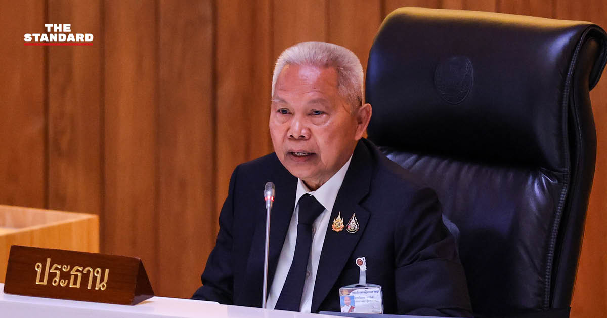 ภาพโสภณ ซารัมย์ ประธานสภาผู้แทนราษฎร กำลังทำหน้าที่ประธานการประชุมสภาฯ