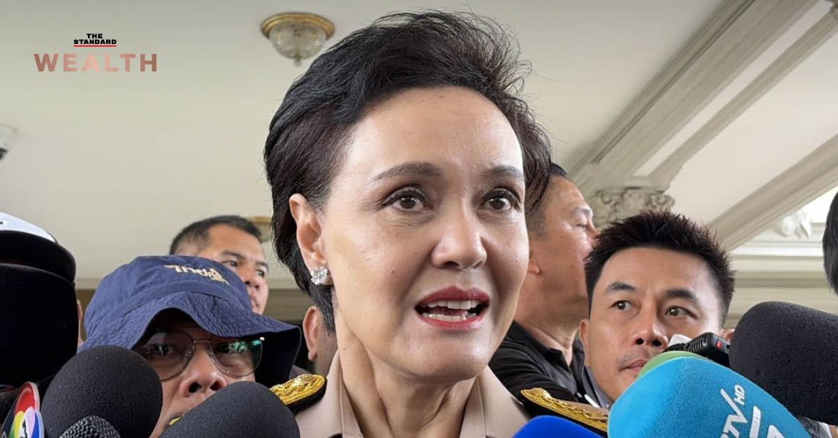 ศุภจี สุธรรมพันธุ์ รองนายกรัฐมนตรีและรัฐมนตรีว่าการกระทรวงพาณิชย์
